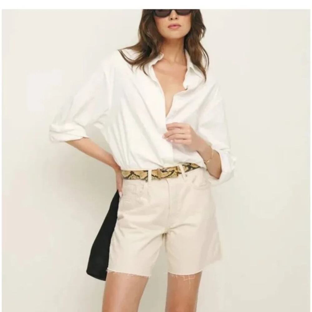 Reformation Raye Mid Rise Relaxed Jean Shorts Fior Di Latte Cream 32 NWT